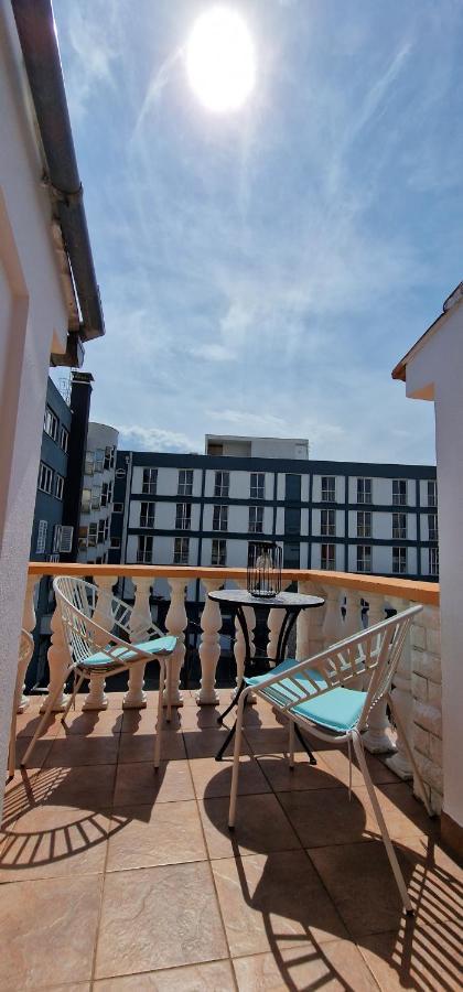 Apartmani Eladora Biograd Na Moru Εξωτερικό φωτογραφία