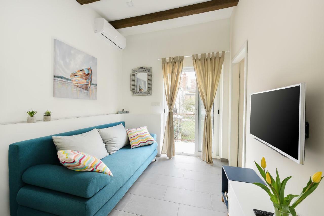 Apartmani Eladora Biograd Na Moru Εξωτερικό φωτογραφία